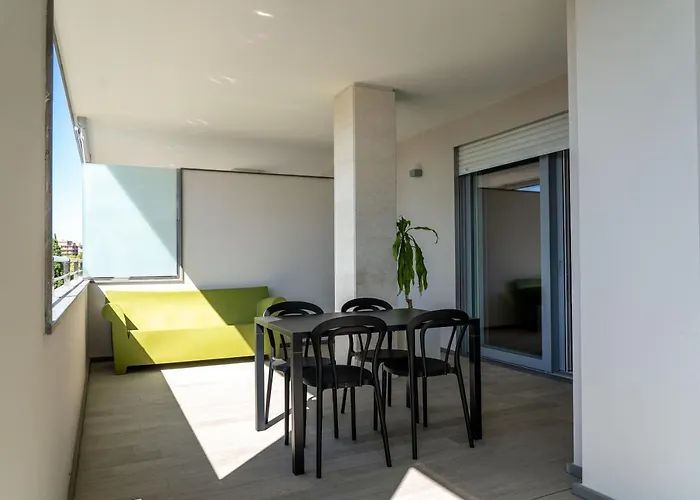 בית הארחה Bina Luxury 3*